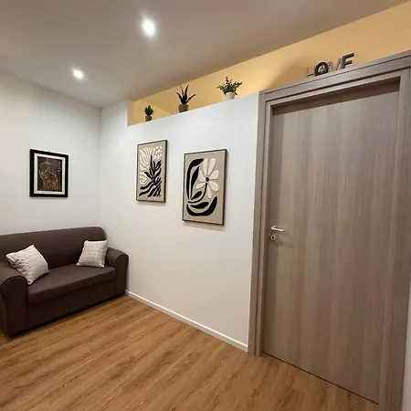 Saint George's House * Bari