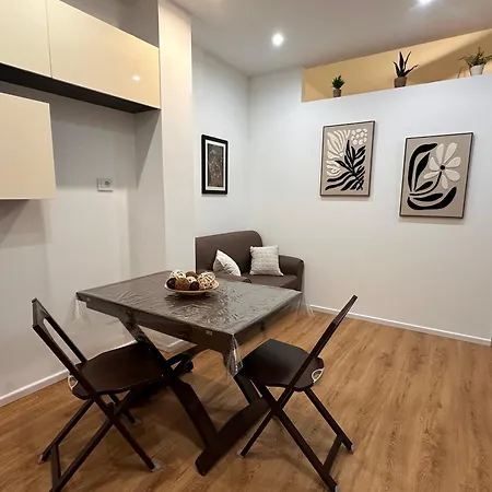 Saint George's House בארי