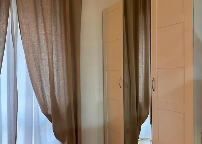 Saint George's House *