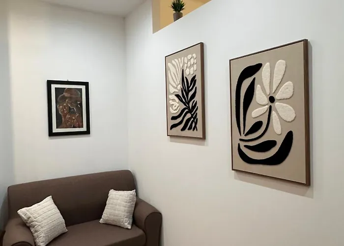 Saint George's House *