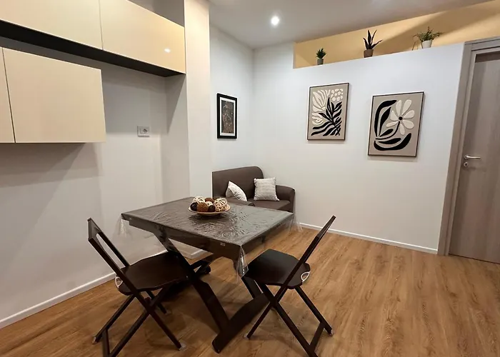 Saint George's House Bari